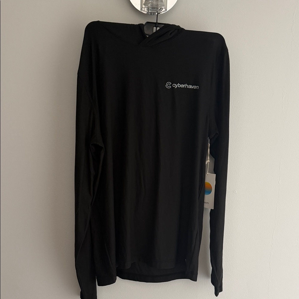 Vuori Black Cyberhaven Long Sleeve Shirt